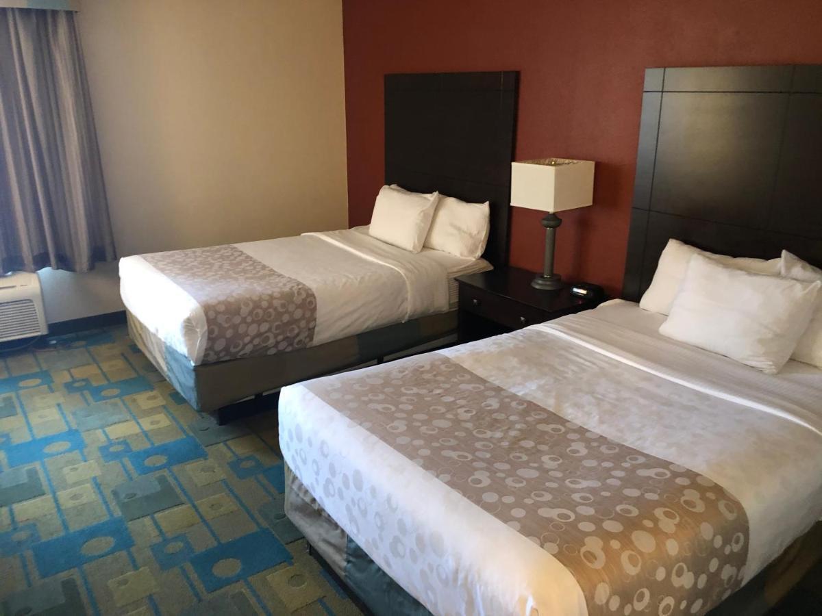 La Quinta By Wyndham Plattsburgh Hotel Kültér fotó